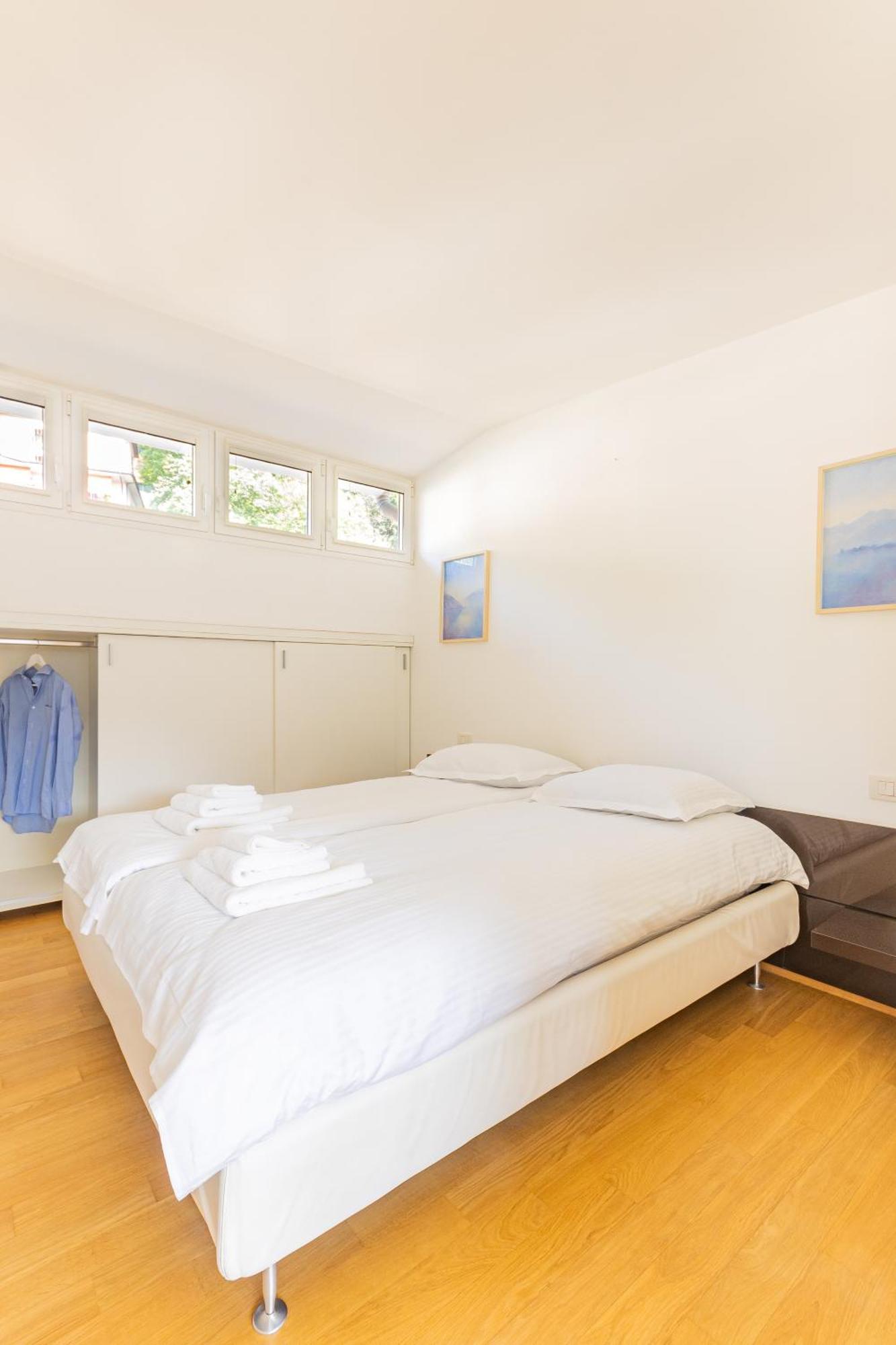 Casa Madlen - Bright Attic With Marvelous View Apartment Campione d'Italia Ngoại thất bức ảnh
